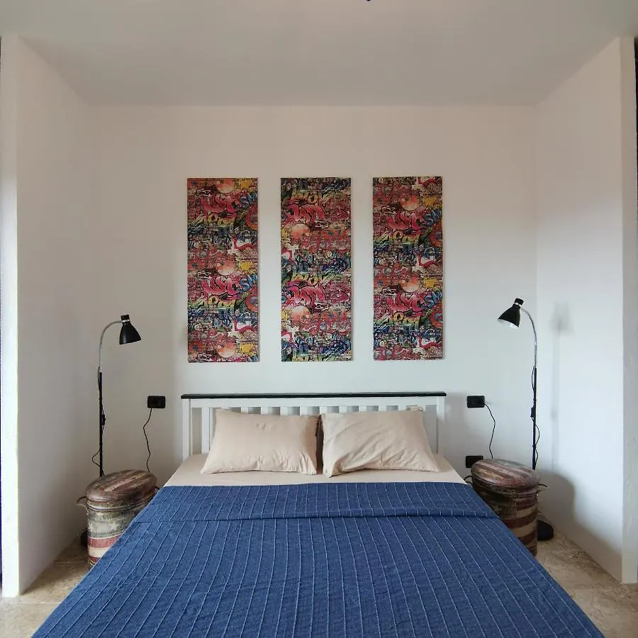 Art Apartment Loft Durrës 0*,  Albanien